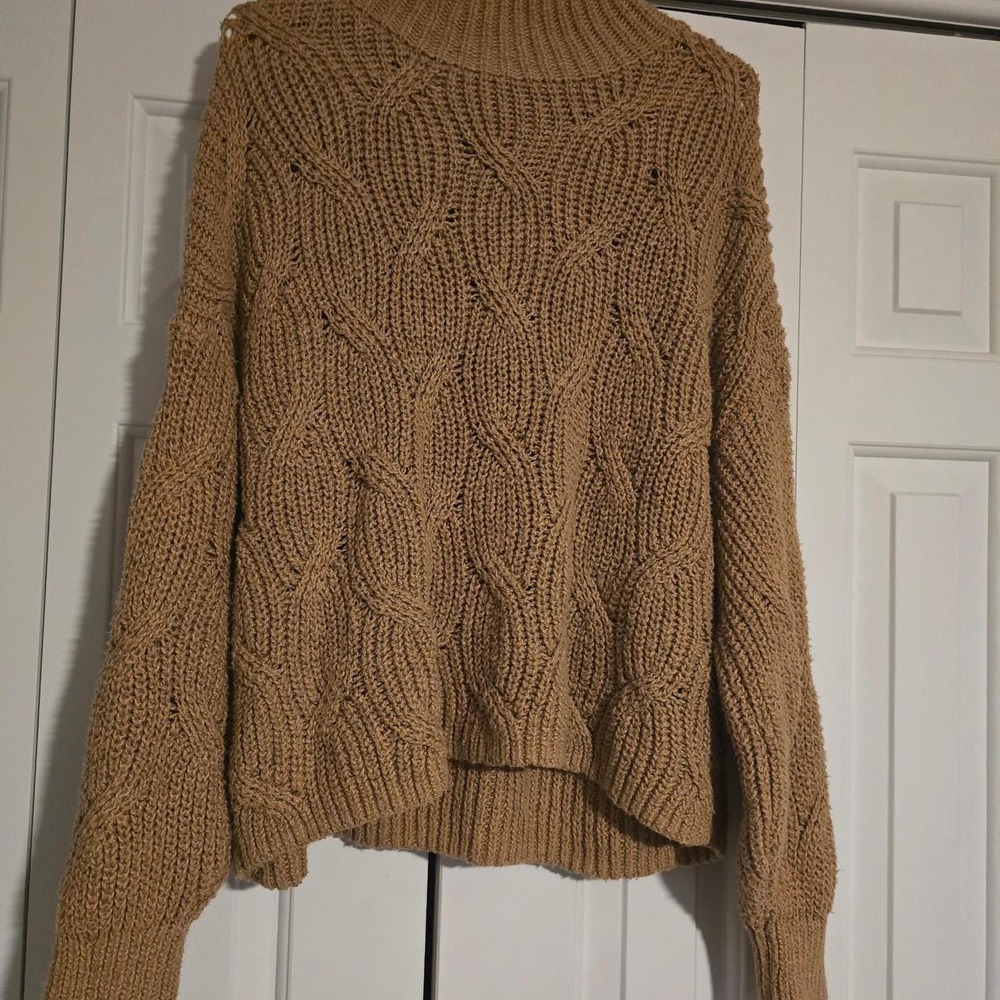 American Eagle Knit Sweater